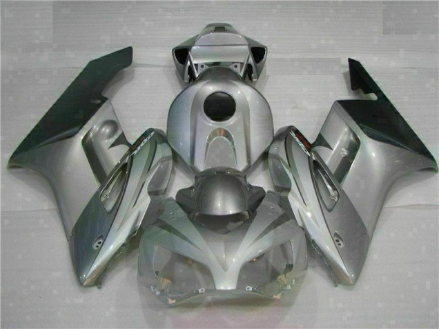 CBR 1000 RR 2004-2005 Motorrad Verkleidungen - Silber CBR 1000 RR 2004-2005 Motorrad Verkleidungen - Silber
