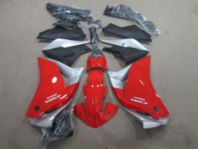 CBR 125 R 2011-2013 Motorrad Verkleidungen - Rot Silber Schwarz CBR 125 R 2011-2013 Motorrad Verkleidungen - Rot Silber Schwarz