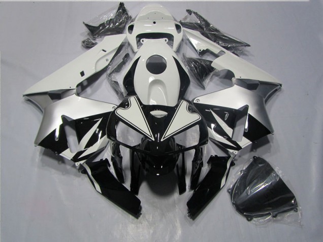 CBR 600 RR 2005-2006 Motorrad Verkleidungen - Schwarz Weiß CBR 600 RR 2005-2006 Motorrad Verkleidungen - Schwarz Weiß